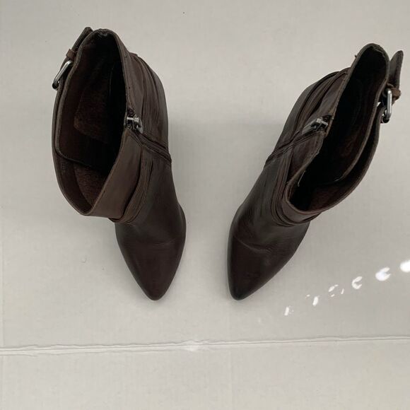 Vince Camuto Rhiannon Buckle Ankle Boot Dark Brown - Picture 6 of 11